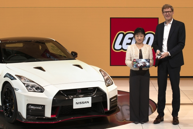 レゴ史上初の日本車コラボ！「NISSAN GT-R ニスモ」が登場 | IGNITE