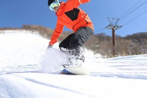 休暇村奥大山 鏡ヶ成スキー場 手ぶらでスキープラン
