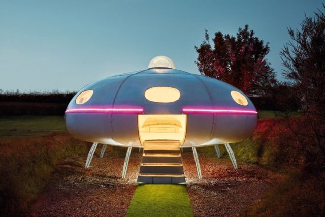 UFOハウス（カリフォルニア州、アメリカ合衆国）