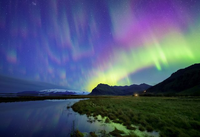 《薄明の空いっぱいに》アイスランド　©KAGAYA