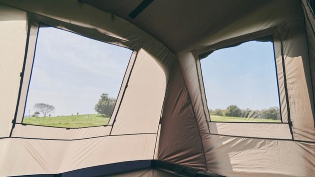 M.W.M」から、新型エアーテントシェルター「READY Tent 2」の予約販売