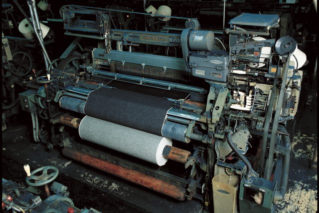 旧式織機（参考写真）
