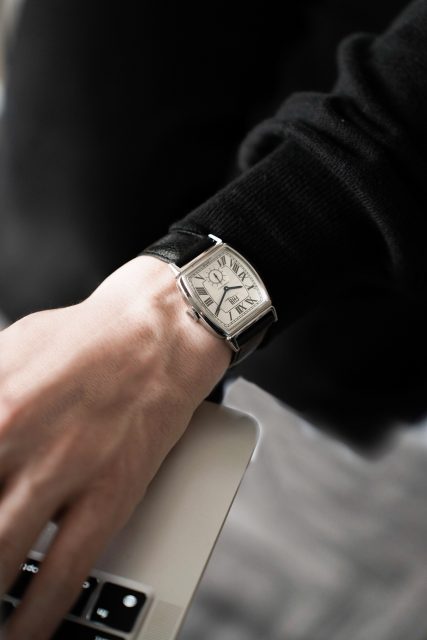 ヴィンテージベーシックを提案する、スイス製腕時計ブランド「FHB 