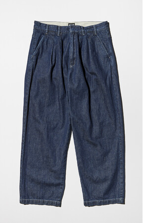 NEP DENIM 2 TUCK PANTS（23,100円）