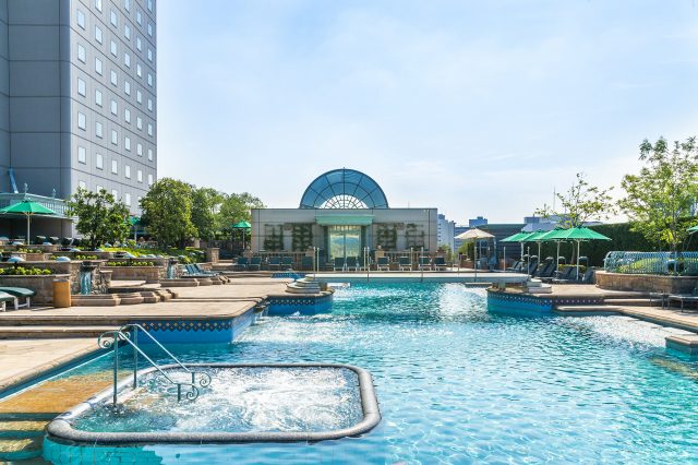 7月1日（土）～9月30日（土）までの期間限定で、屋外プール「ガーデンプール」の営業を始める「ホテル イースト21東京」