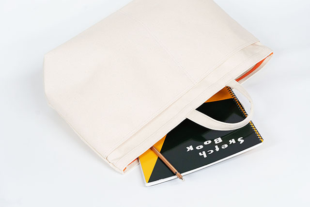 Artbook Tote：12,980円