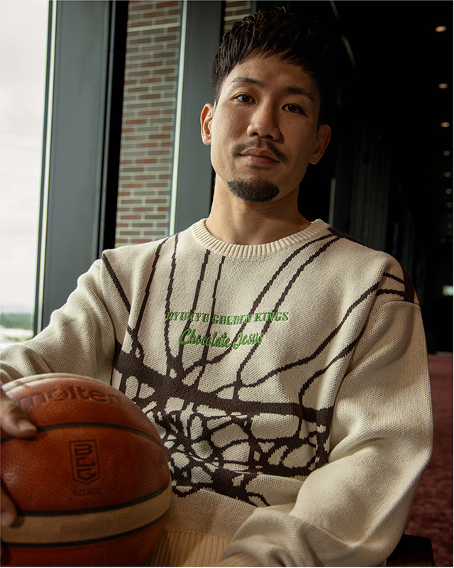 KINGS CJ Hoop Knit Sweater（ホワイトの単色展開）：24,200円