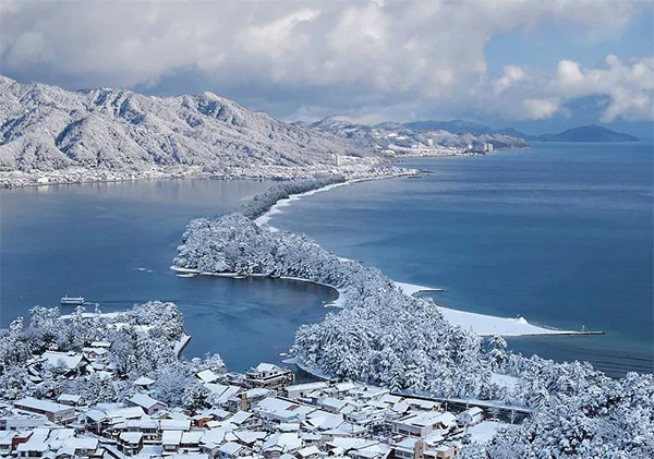 天橋立の雪景色