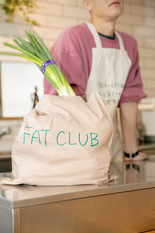 FAT CLUB TOTE BAG（トリプルコラボ ver.）3,300円