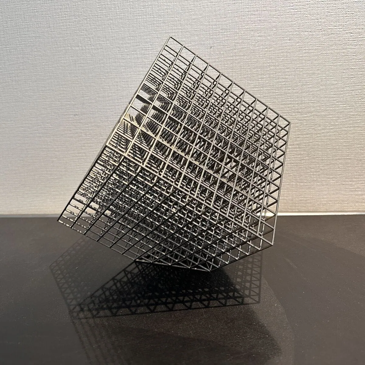 Kiyoo Ota「Stainless Steel Cube 150」