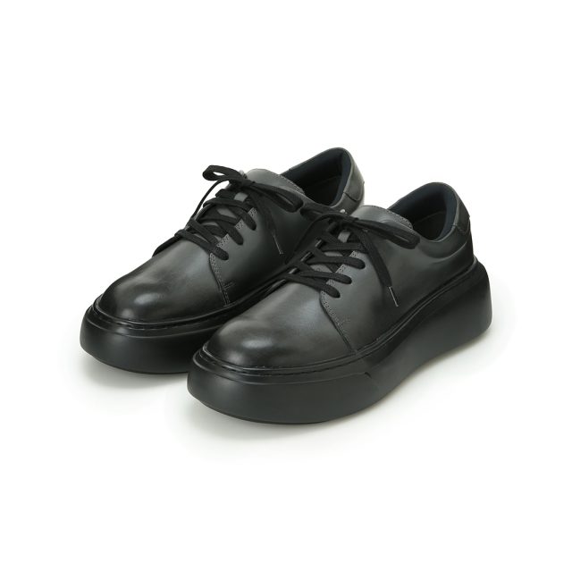 THE WALKER No.001 PLATFORM MEN DARK NIGHT　28,600円（税込）