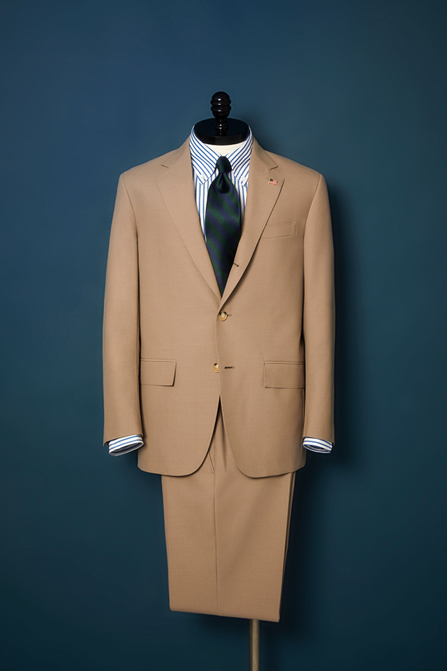 No.1 SACK SUIT ナンバーワンサックスーツ（ベージュポプリンスーツ）：242,000円